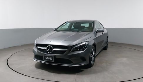 Mercedes Benz Clase Cla 1.6 CLA 200 SPORT AT Coupe 2017