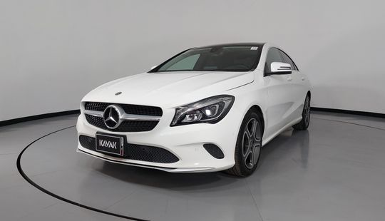 Mercedes Benz Clase CLA 1.6 CLA 200 SPORT DCT-2019