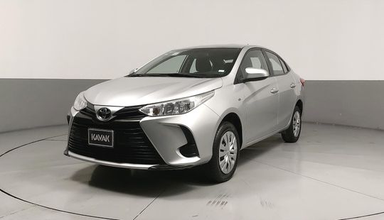 Toyota Yaris 1.5 CORE-2022