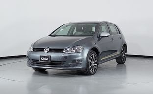 Volkswagen • Golf