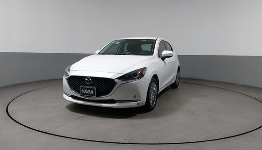 Mazda • Mazda 2