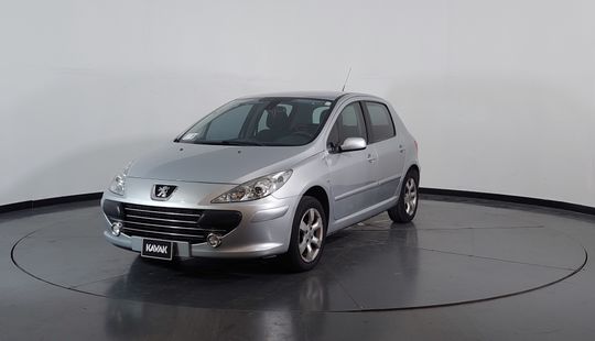 Peugeot 307 1.6 LIVE! MT-2010