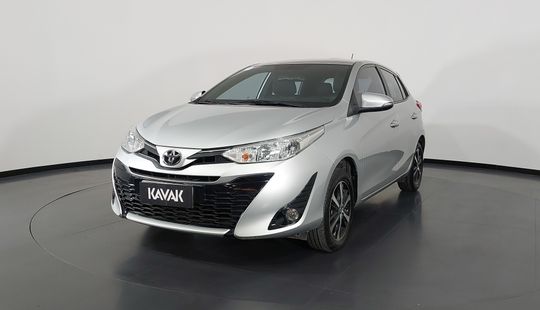 Toyota Yaris XS MULTIDRIVE-2020