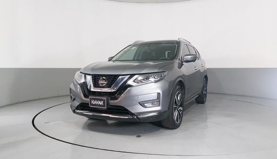 Nissan • X-Trail