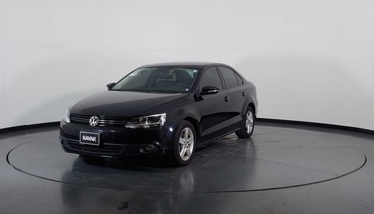 Volkswagen Vento 2.5 LUXURY AT-2013