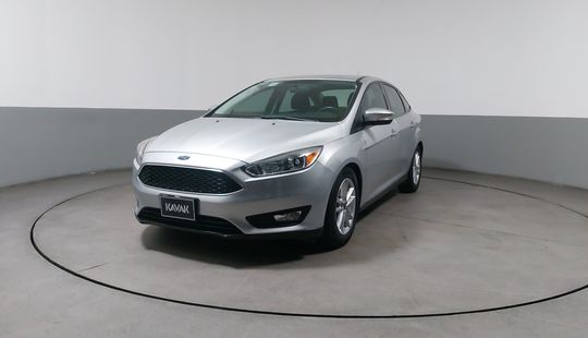 Ford Focus 2.0 SE AT-2016