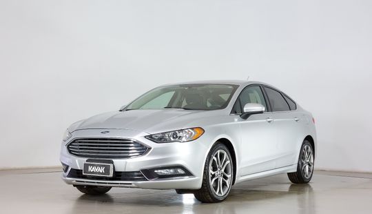 Ford • Fusion