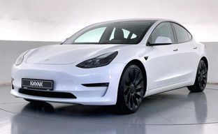 Tesla • Model 3