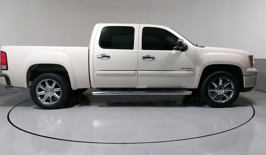 Gmc Sierra 6.2 DENALI 4WD C Pickup 2013