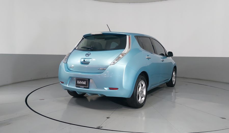 Nissan Leaf ELECTRICO Hatchback 2015