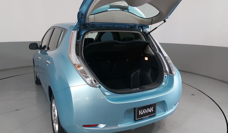 Nissan Leaf ELECTRICO Hatchback 2015