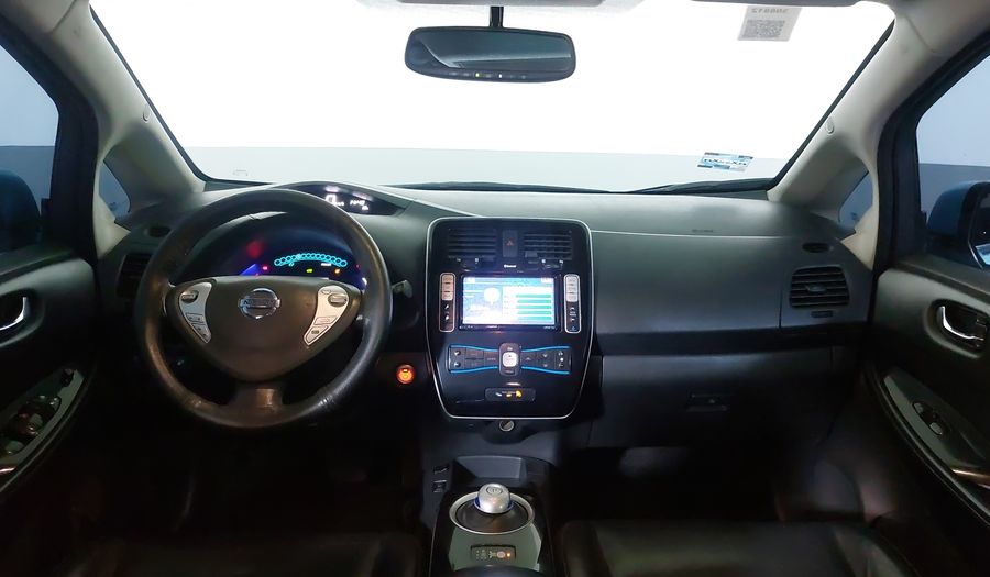 Nissan Leaf ELECTRICO Hatchback 2015