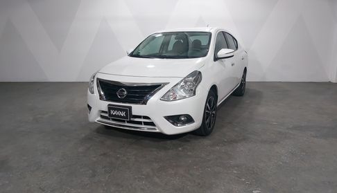 Nissan Versa 1.6 EXCLUSIVE AUTO Sedan 2019
