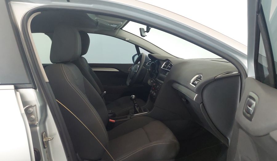Citroen C4 Lounge ORIGINE TURBO Sedan 2017