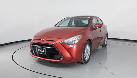 Autos Toyota Yaris 2019 Midtown Guadalajara Seminuevos en México | Kavak