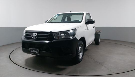 Toyota Hilux 2.7 CHASIS CABINA-2021