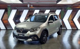 Renault • Sandero Stepway