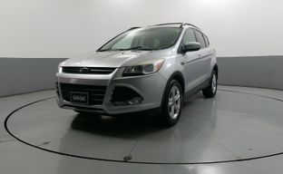 Ford • Escape