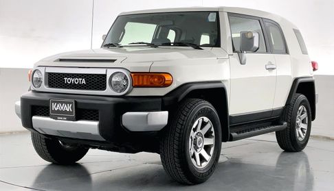 Toyota Fj Cruiser GXR Suv 2022