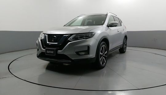 Nissan • X-Trail