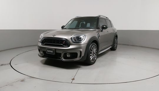 Mini • Countryman