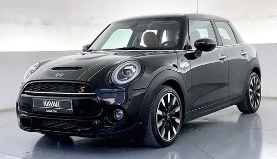 Mini Cooper S Standard-2021