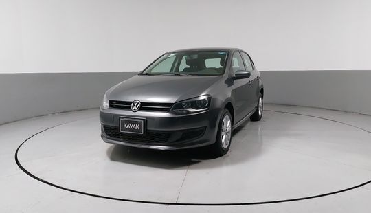 Volkswagen • Polo