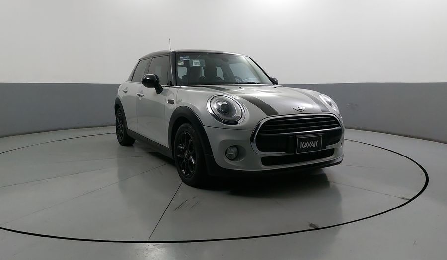 Mini Cooper 1.5 COOPER CHILI AT Hatchback 2017