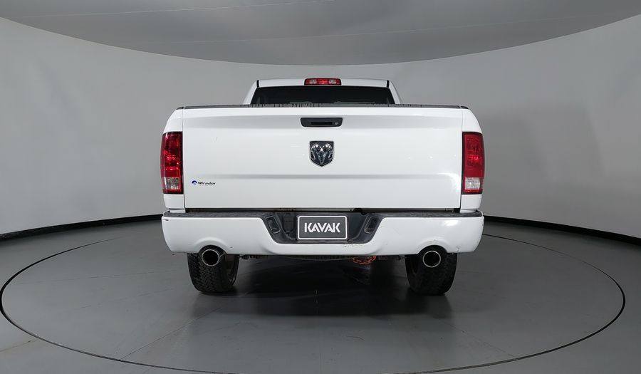 Ram 2500 5.7 HEMI SPORT Pickup 2015