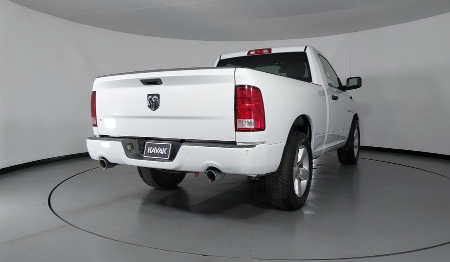 Ram 2500 5.7 HEMI SPORT Pickup 2015