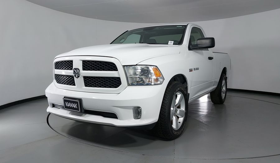 Ram 2500 5.7 HEMI SPORT Pickup 2015