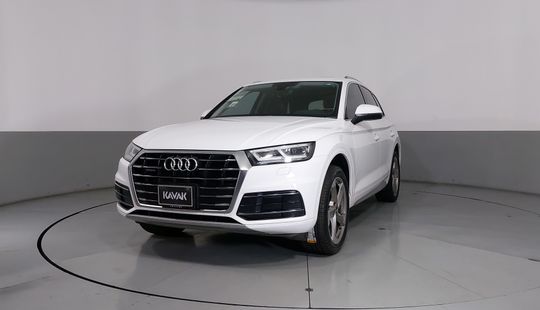 Audi • Q5