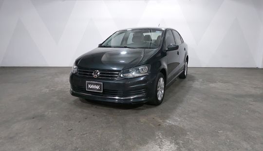 Volkswagen • Vento