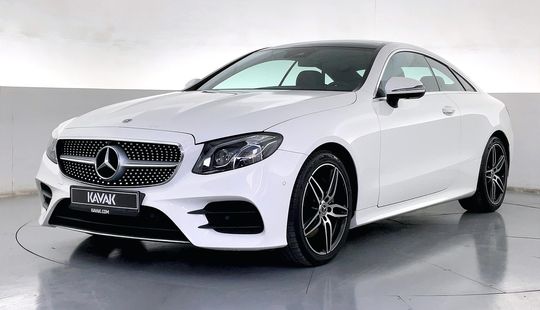 Mercedes Benz E 200 Premium-2020