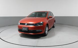 Volkswagen • Polo