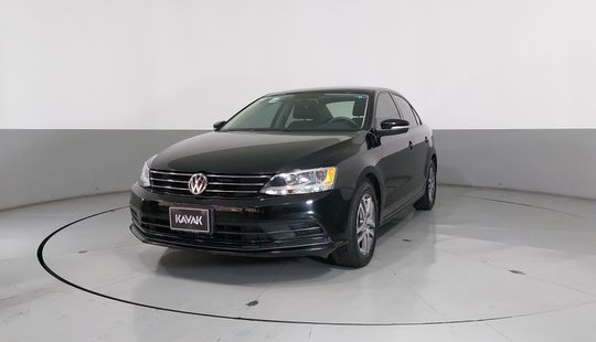 Volkswagen • Jetta