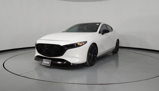 Mazda • Mazda 3