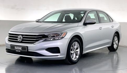 Volkswagen Passat TRENDLINE Sedan 2020