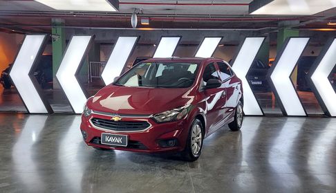 Chevrolet Onix 1.4 LT MT Hatchback 2017
