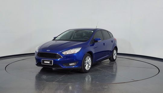 Ford Focus III 1.6 S MT-2016