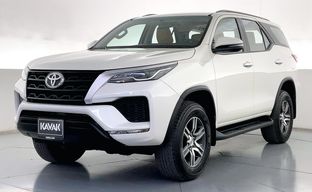 Toyota • Fortuner