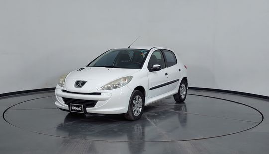 Peugeot • 207