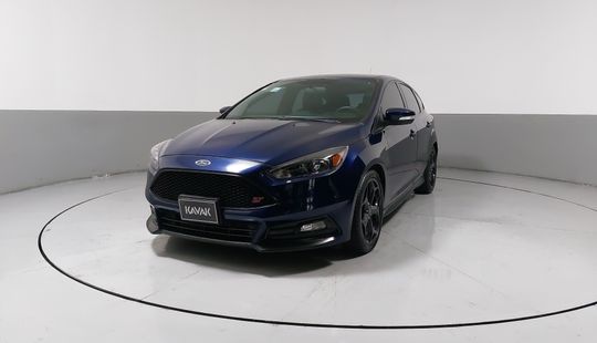 Ford Focus 2.0 ST-2017