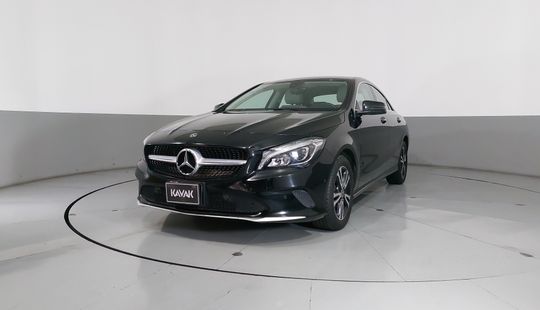 Autos Mercedes Benz Clase Cla 2011 Seminuevos en México | Precios Kavak