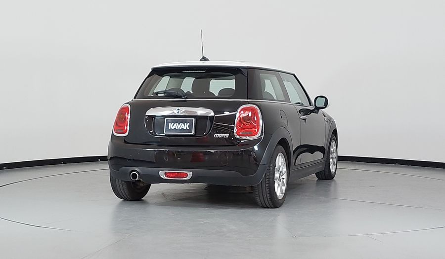 Mini Cooper 1.5 COOPER CHILI AT Hatchback 2016