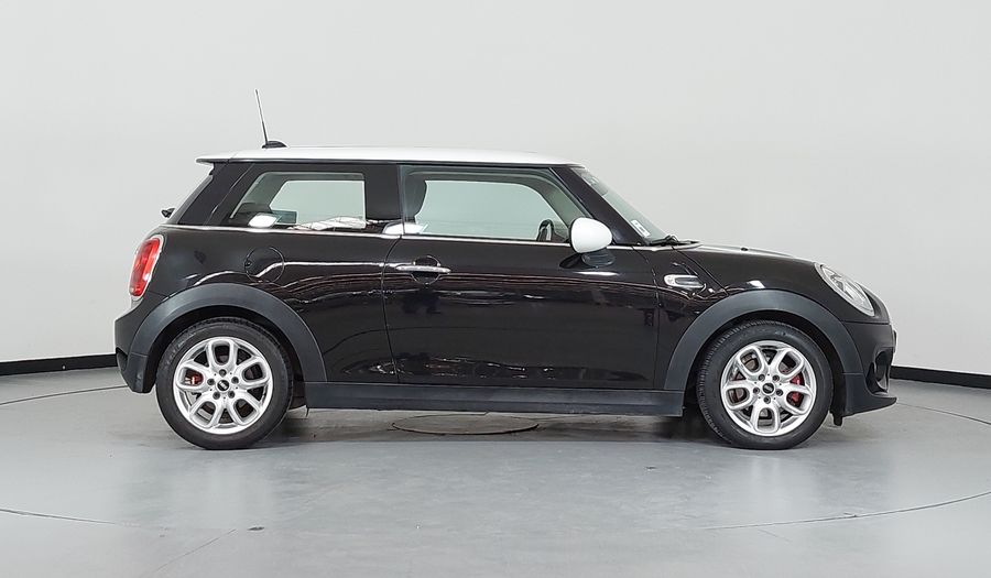 Mini Cooper 1.5 COOPER CHILI AT Hatchback 2016