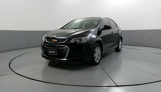Chevrolet Sonic 1.6 MT D LT-2017