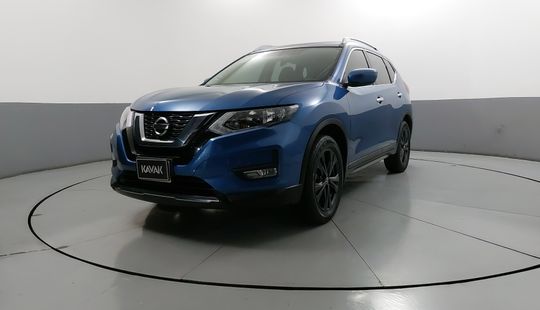 Nissan • X-Trail