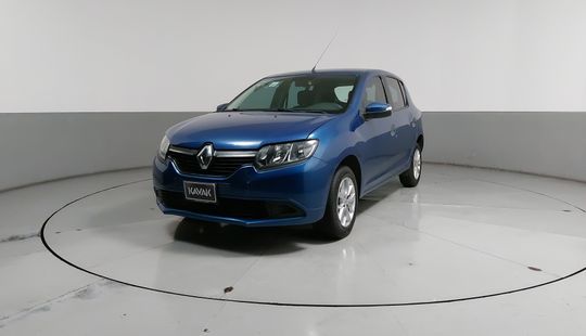 Renault • Sandero