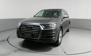 Audi • Q7